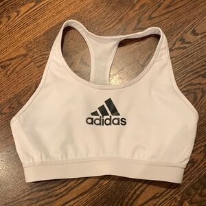 WHITE ADIDAS SPORTS BRA

- warn but good condition
- size medium